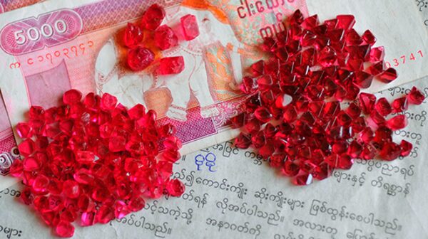 Neon Red Jedi Spinels From Man Sin And Classic Red Mogok Spinels